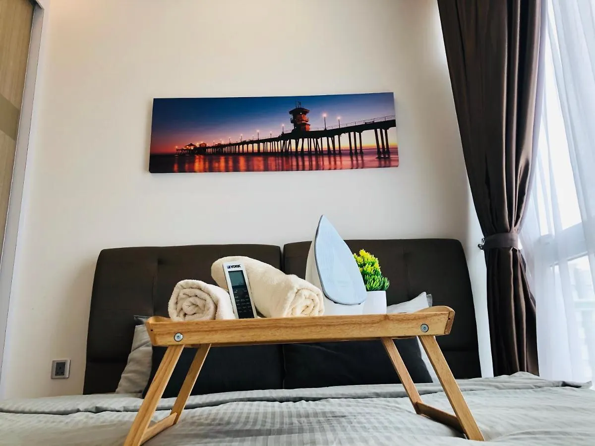 Apartment Paragon Suite Homestay By Antlerzone Johor Bahru