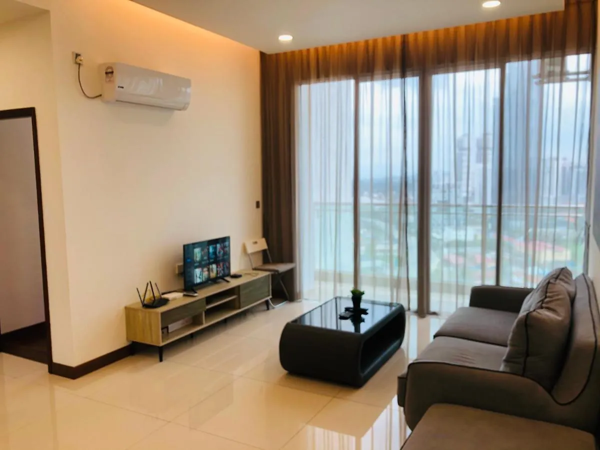 Paragon Suite Homestay By Antlerzone Johor Bahru 0*,  Malaysia
