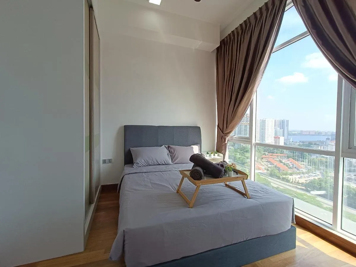 Paragon Suite Homestay By Antlerzone Johor Bahru 0*,