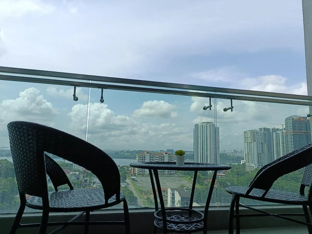 公寓 Paragon Suite Homestay By Antlerzone 新山