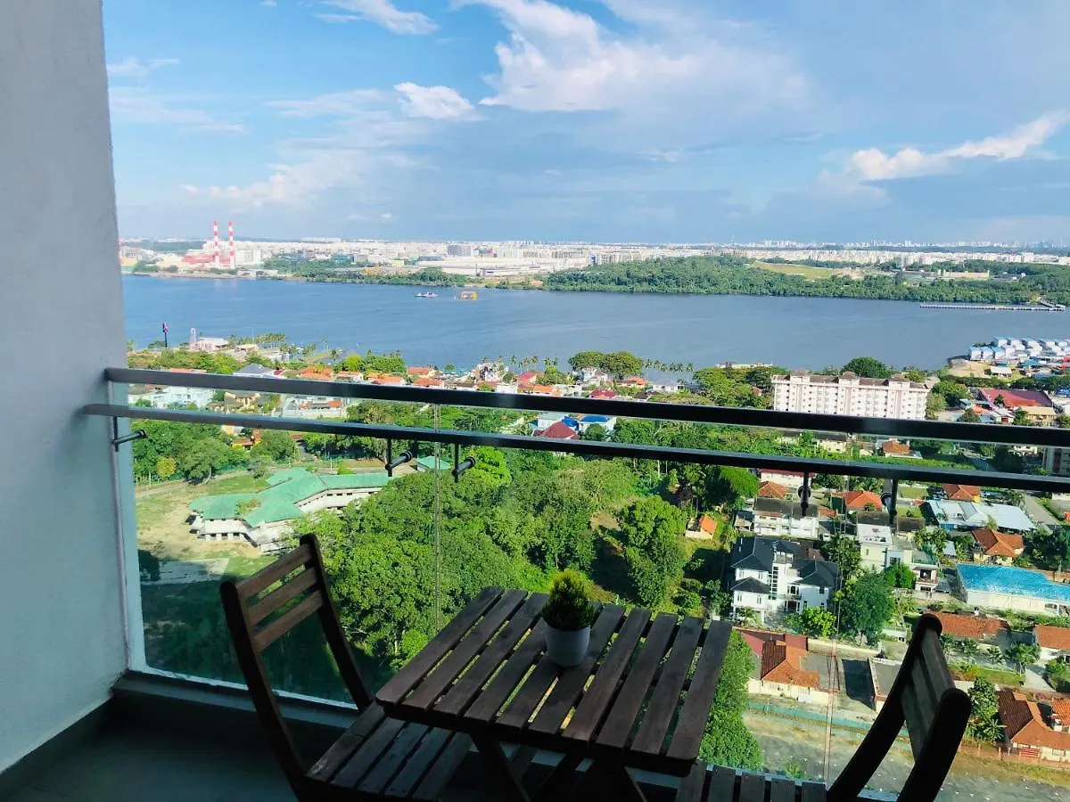 Lägenhet Paragon Suite Homestay By Antlerzone Johor Bahru