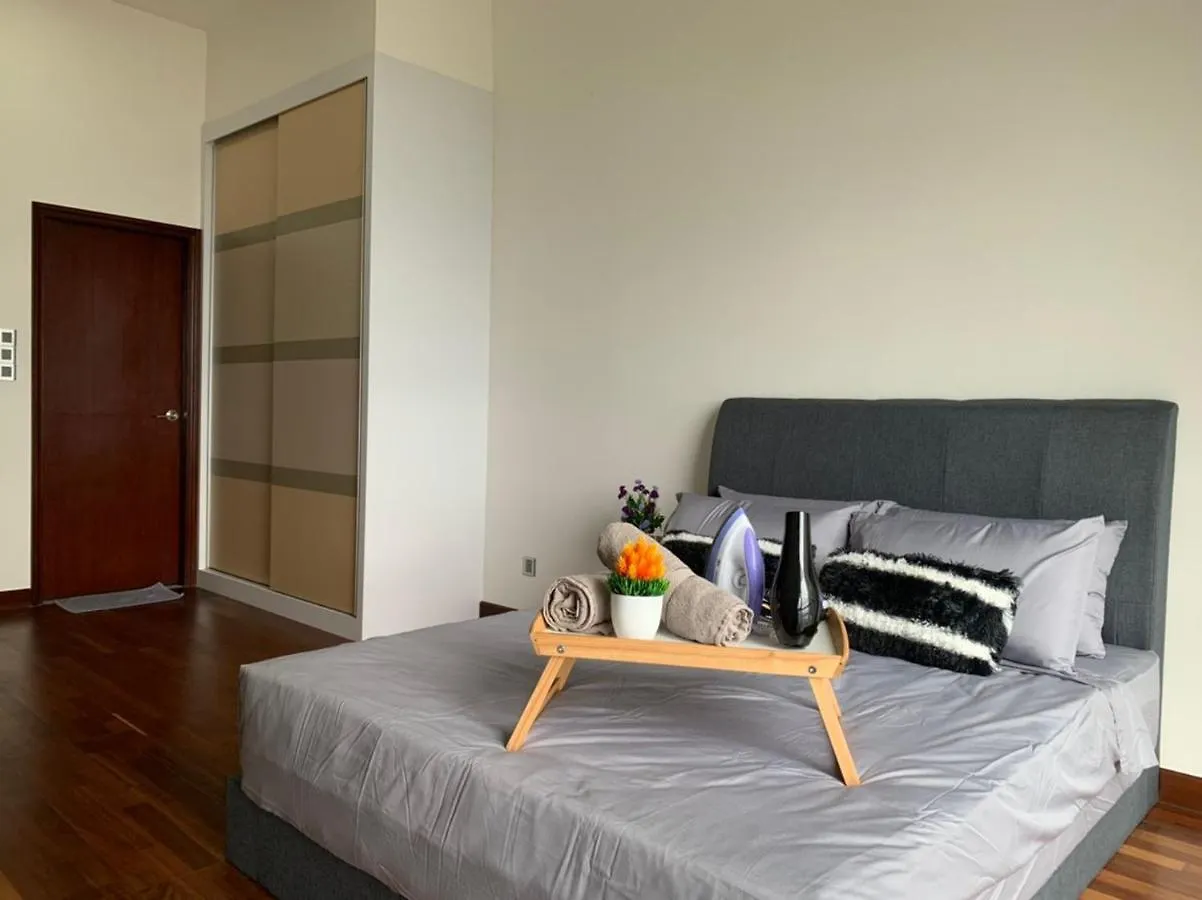 Apartament Paragon Suite Homestay By Antlerzone Johor Bahru