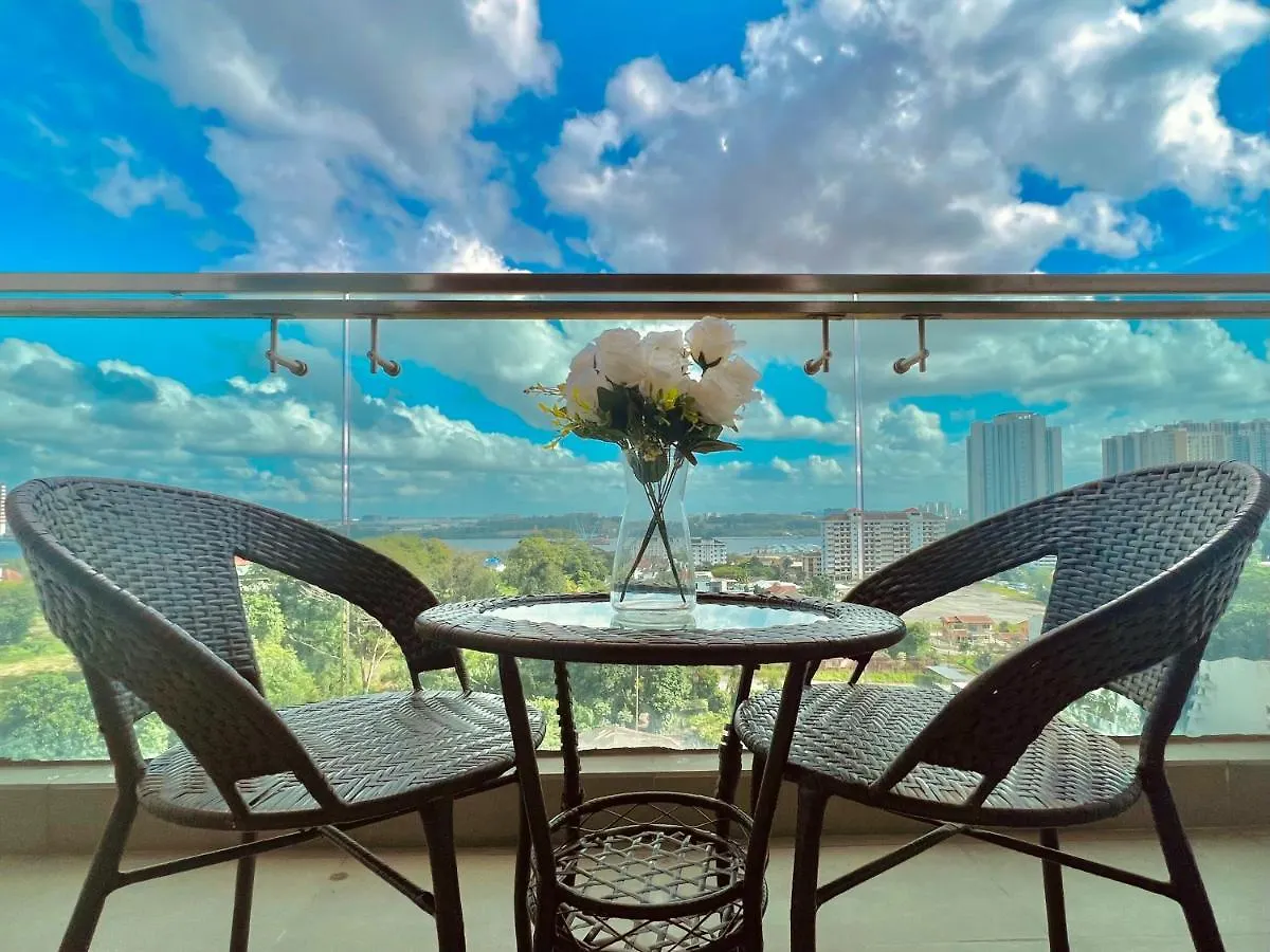 Paragon Suite Homestay By Antlerzone Johor Bahru Apartament